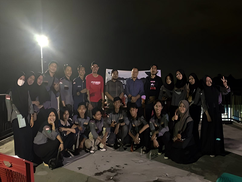Executive College Program Nomor 8